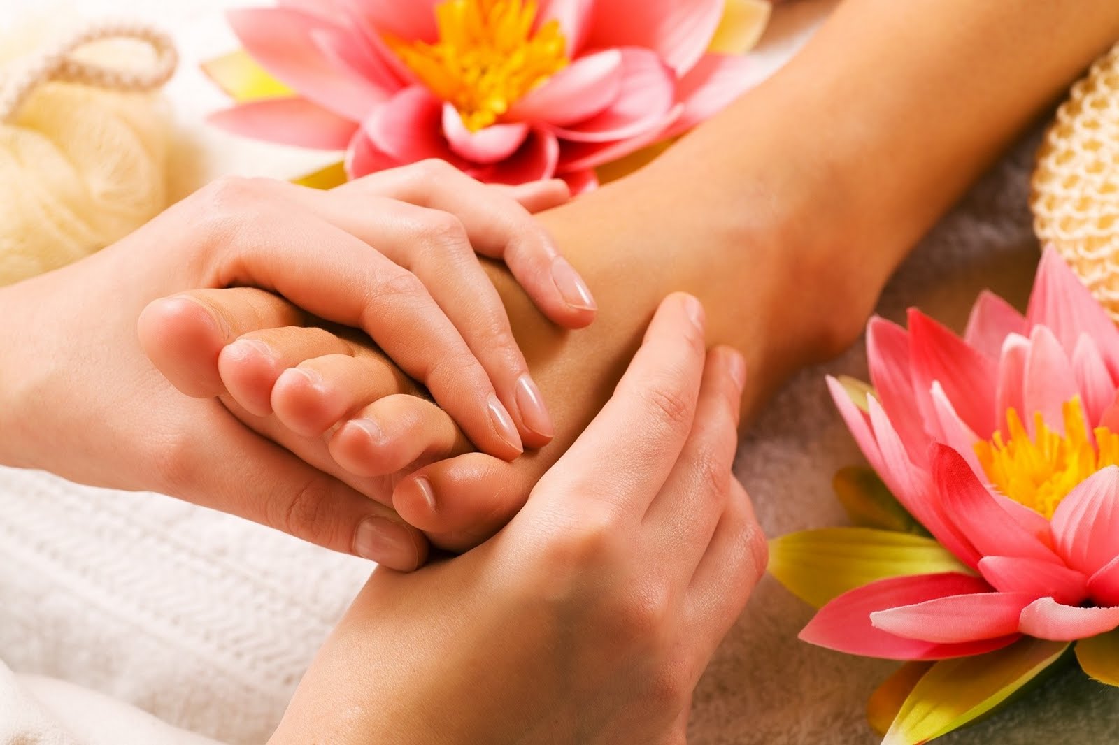 Why Is Thai Yoga Massage So Beneficial For Your Health And Well being 